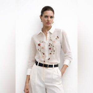 TRISTAN & ISEUT - Floral Embroidered Blouse